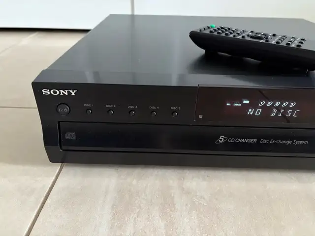 Sony CDP-CE500 5 CDs Changer Player , USB Reording, Remote63234629020673122