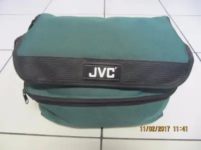 Up for sale is a mint condition JVC GR-SXM320U Super VHSC Digital Camcorder manufactured in the 1990...