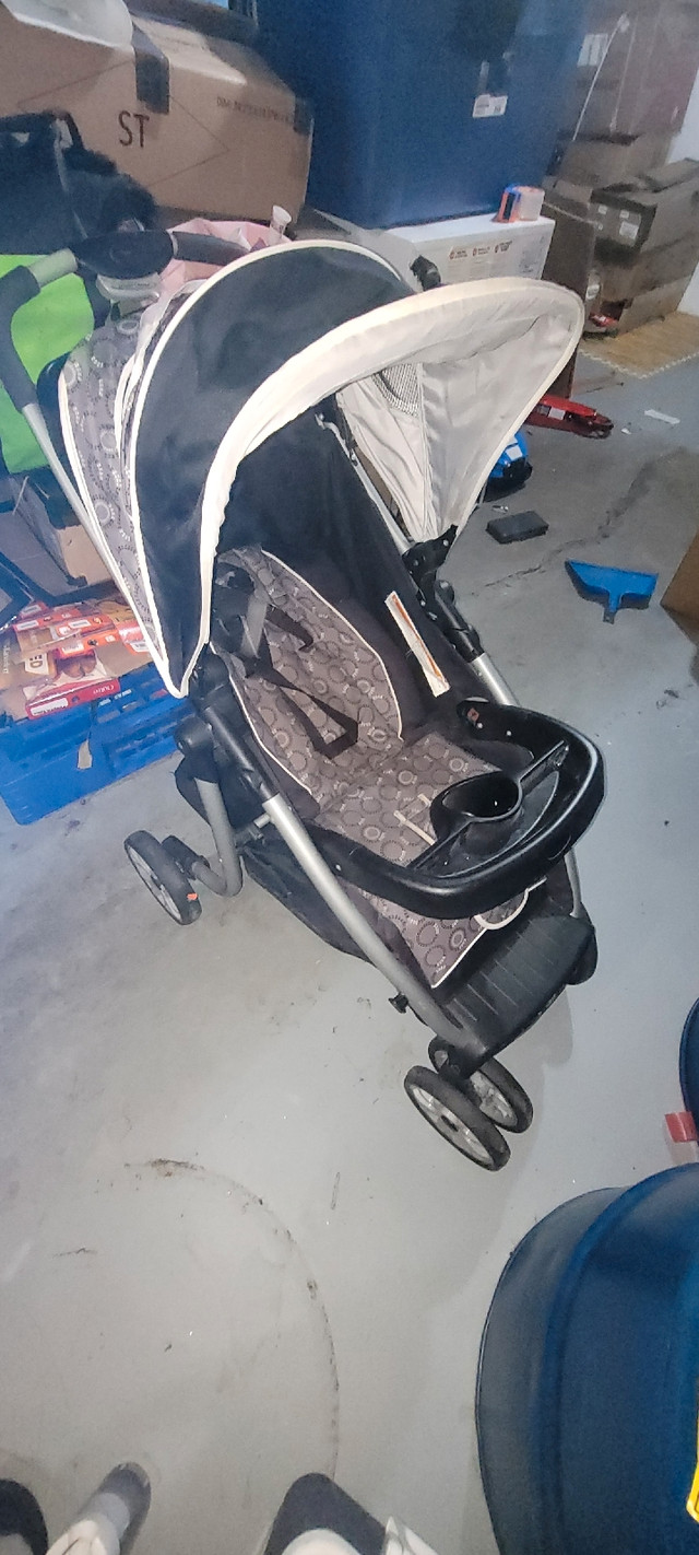 Baby Stroller  Aerolight stroller  in Strollers, Carriers & Car Seats in Strathcona County - Image 2