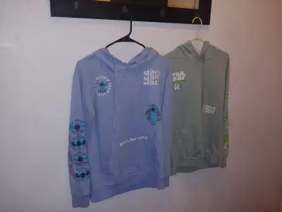 Toutou stitch  accessoires vêtements., View more