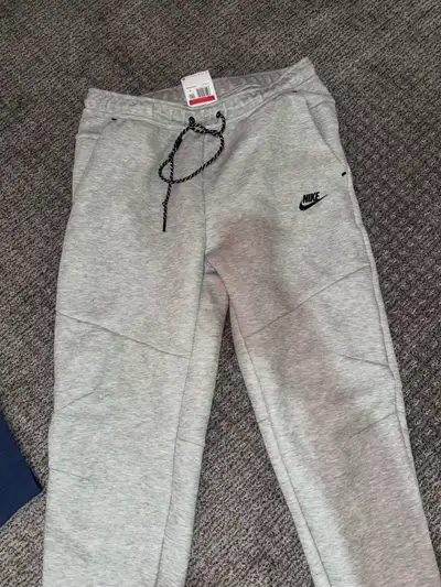 Nike tech pants, View more