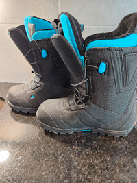 Burton Moto Snowboard Boots (size 11)