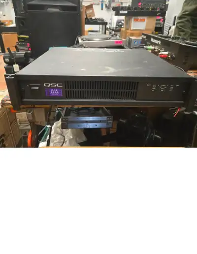 QSC DCA1644 - 4 Channel Power Amplifier Multiple units Available, Output Power per channel: 8 ohms -...