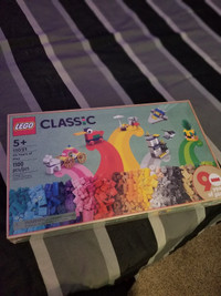 Lego 90 Years Of Play 11021 SEALED MINT!!