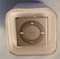 Silver, factory sealed, 4th Gen, 2015, Apple iPod shuffle 2GB