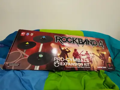Pro cymbals expansion for Rock Band 4 drums. Will work with any console as long as you have the base...