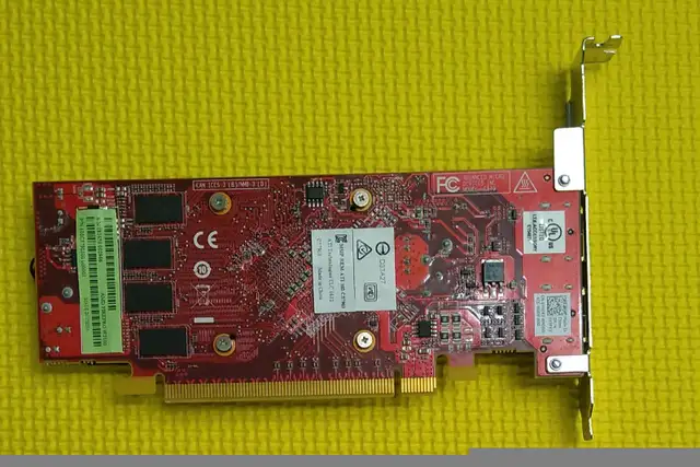 AMD FirePro W2100 2GB DDR3 128-bit PCI Express 3.0 x16 Fullhight in Other in City of Toronto - Image 5