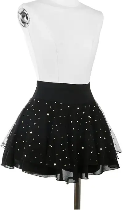 Like new: Figure Skating Skirt with Hip Protector, View more
