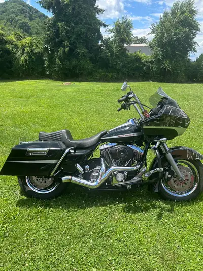 2004 Harley-Davidson Road Glide 82,600 miles Engine bored to a 103 (Bare Bones Choppers) -All fluids...