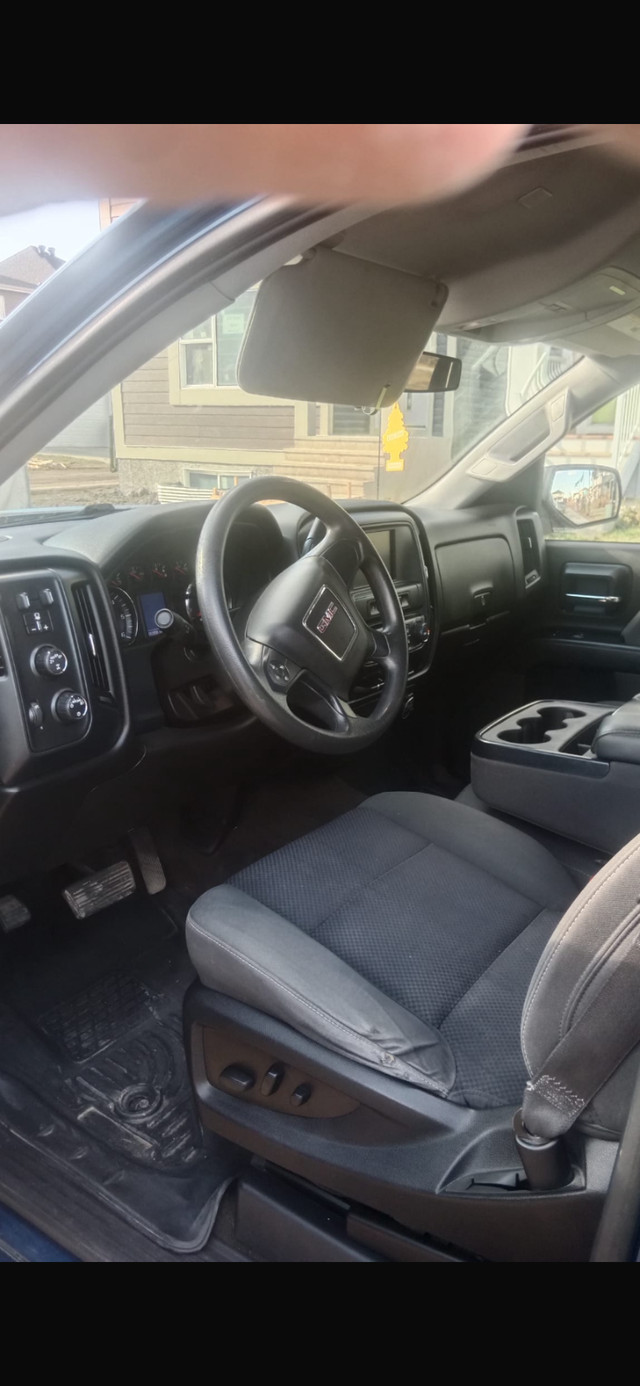2018 GMC Sierra in Cars & Trucks in Edmonton - Image 4