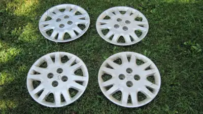 Honda 15 inch wheel covers Were on a 2005 Honda Civic