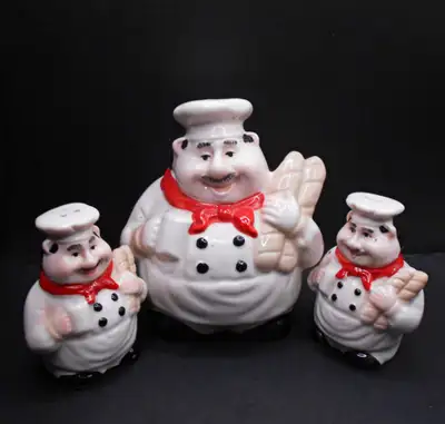 Kitchen Set Chubby Italian Chef w Baguettes Scrubber S&P Shakers, View more
