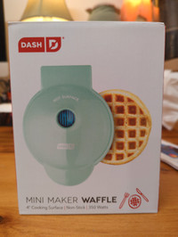 Dash Mini Waffle Maker