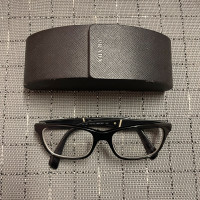 Prada - Lunettes noires (Black Eyeglassses)