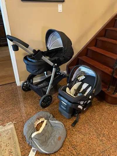 Graco stroller 3 in 1 with car seat with base 2023 Used 1,5 years one baby Clean All working Reversi...