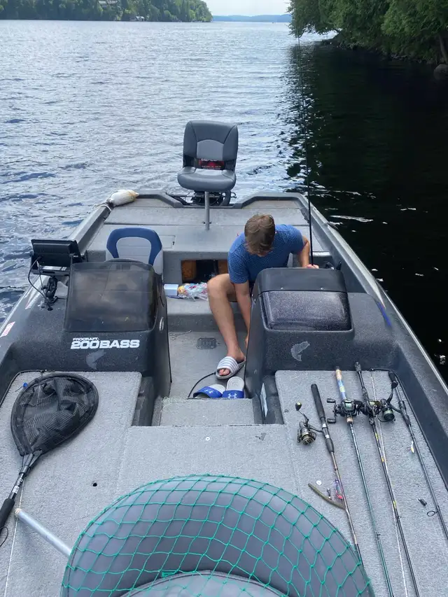 1999 procraft bass boat 225jp in Powerboats & Motorboats in Oakville / Halton Region - Image 7