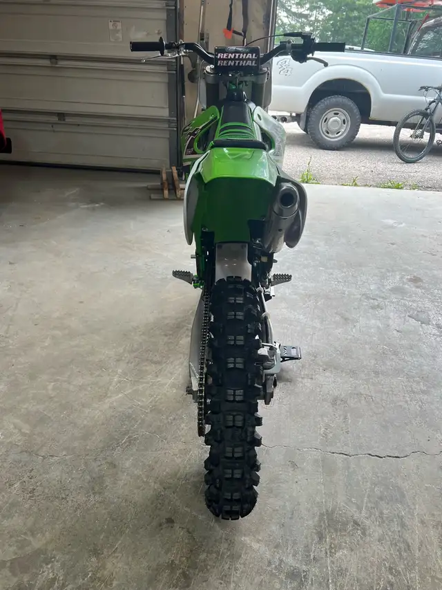 2002 Kawasaki KX 125 in Dirt Bikes & Motocross in Thunder Bay - Image 4