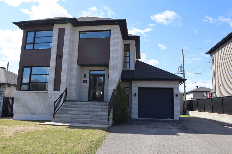 4 chambres à coucher 3 salles de bain Maison dans Maisons à vendre  à Lanaudière