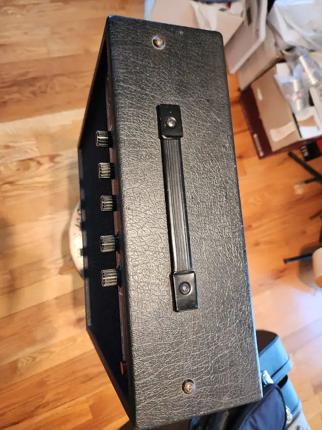 ViNTAGE 70's Prince Princeton PS-70TR! 14 watts! FREE SHIPPING! in Amps & Pedals in City of Montréal - Image 7
