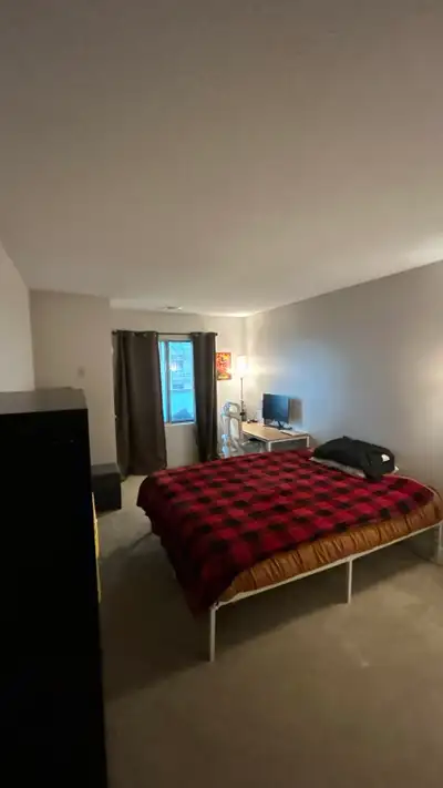 1 bedroom available in a 2 bedroom apartment available from July 15 onward on a month to month basis...