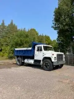 1984 International Harvester S1700  in Heavy Trucks in Peterborough - Image 3