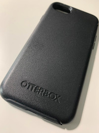 Otterbox IPhone 7 Slim Case - EUC 