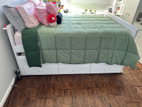 Double Bed 