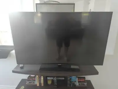 I'm selling a used Samsung 55-inch LED TV, model UN55FH6030F, that delivers crisp, clear images for...