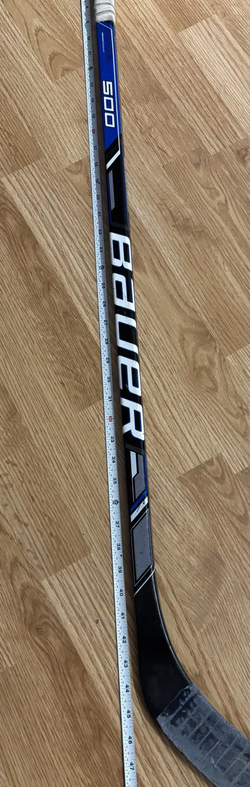 Bauer 500 Hockey Stick Mid-Kick Technology in Hockey in Winnipeg - Image 6