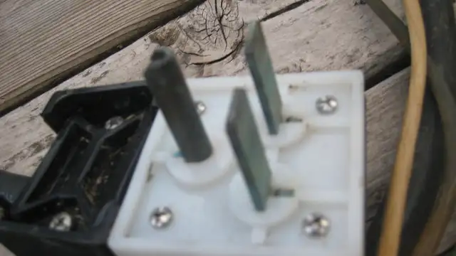 Plug, Commercial in Industrial Kitchen Supplies in Moncton - Image 3