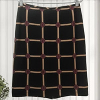 10 | Floral Squared Midi Skirt