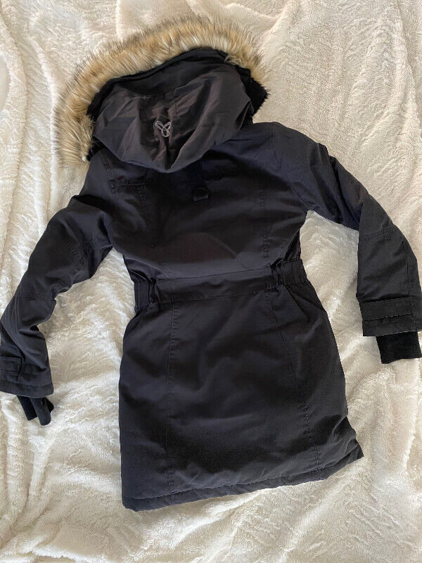 Aritzia TNA Parka in Women's - Tops & Outerwear in Oshawa / Durham Region - Image 2