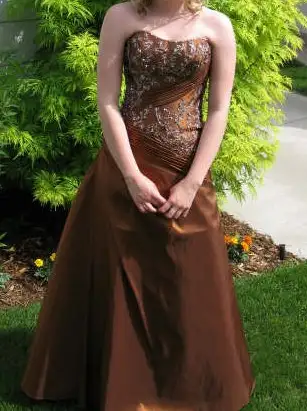 Grad Dress -- Size 6 - Stunning -- Alfred Angelo -- $150, View more