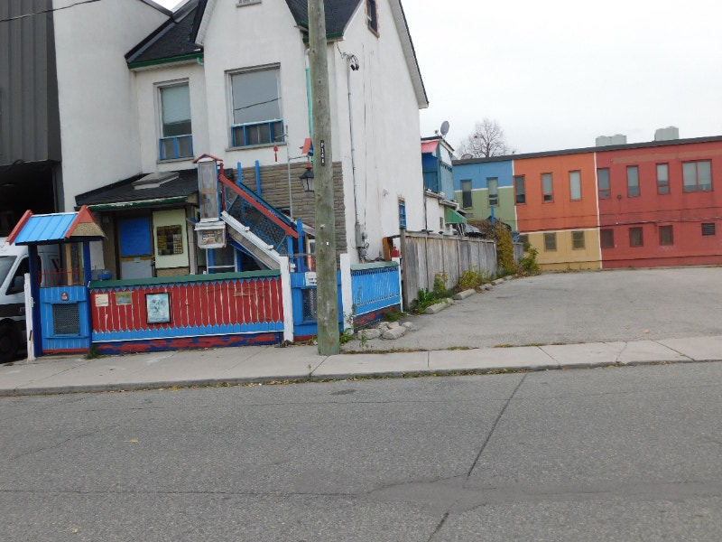 KEELE / ST. CLAIR Long Term Rentals City of Toronto