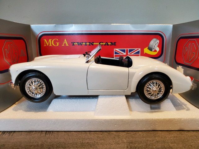 1:16 Diecast Tonka Polistil MG A Twin Cam Convertible White in Arts & Collectibles in Kawartha Lakes - Image 2