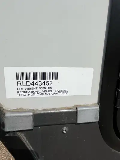 Absolutely beautiful like new trailer - only used maybe a dozen times. Huge bathroom, tons of storag...