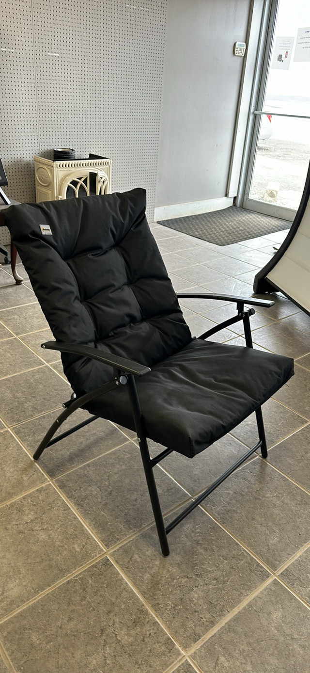 Cushioned folding chair in Patio & Garden Furniture in Annapolis Valley