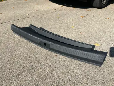 https://www.vwpartscenter.net/oem-parts/volkswagen-rear-trim-panel-5g6863459k82v?srsltid=AfmBOoouIiI...