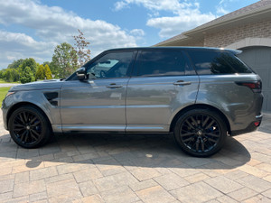 2017 Land Rover Range Rover Sport SVR