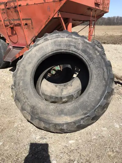 These tires have a good casing and would work good for a landscaper or anybody that don't need alot...