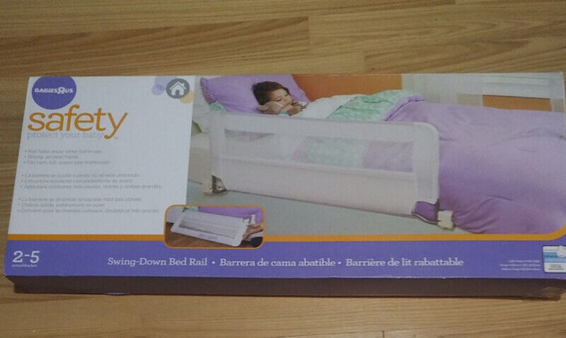 Babys R US Regalo swing-down bed Rail ** Great Condition ** in Gates, Monitors & Safety in Mississauga / Peel Region - Image 3