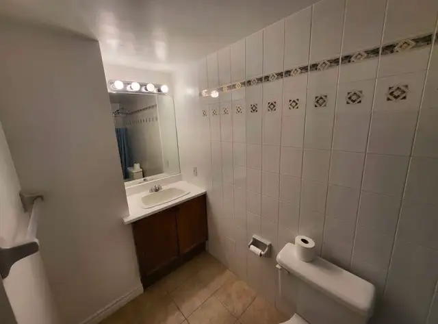 Private Room for Rent in Long Term Rentals in City of Halifax - Image 5