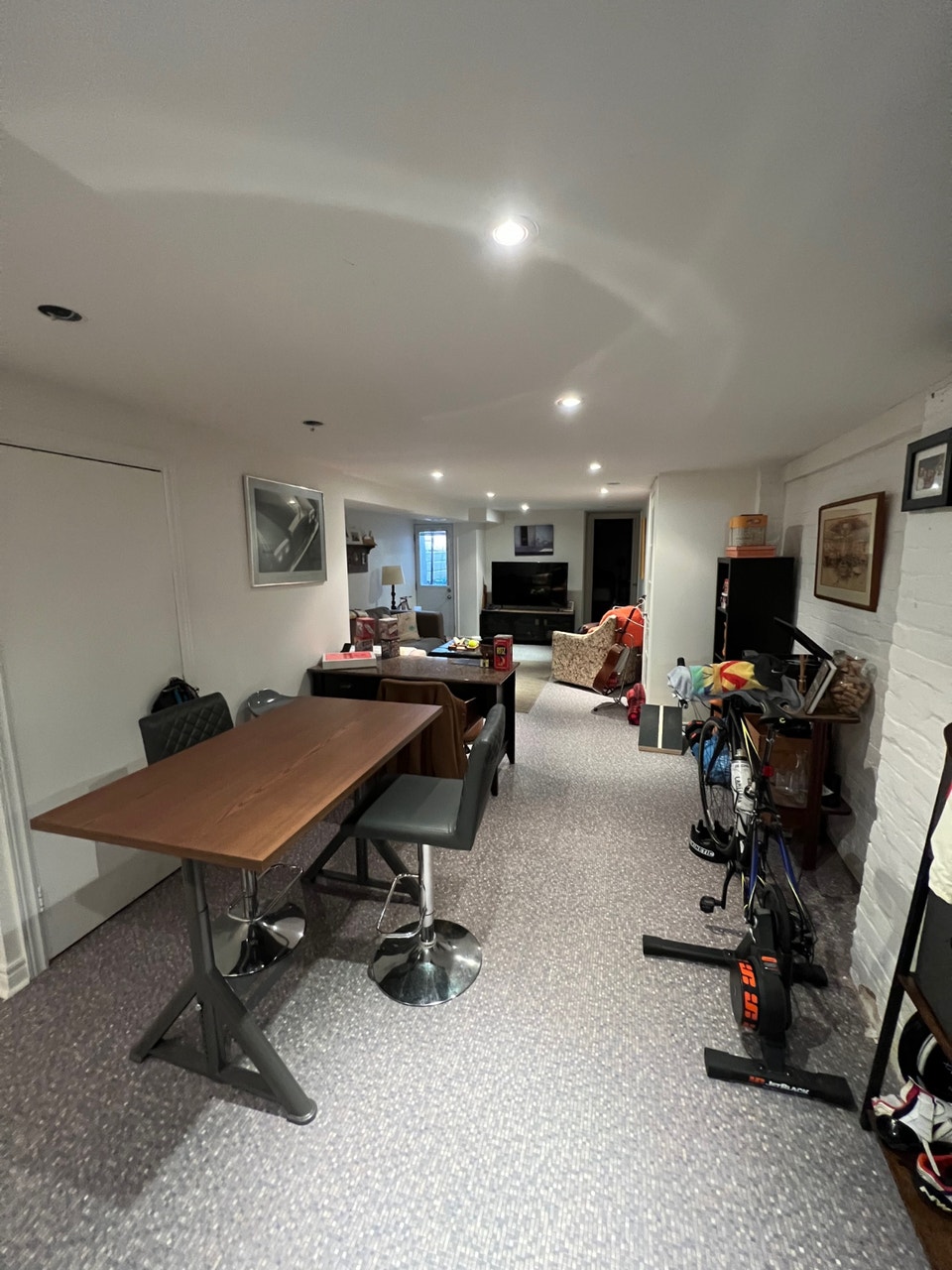 One Bedroom Basement Apartment - Harbord Village 3
