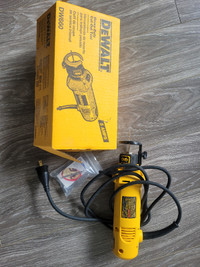 DeWalt wood tool