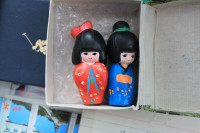Mini Japanese girl figurines - set of 2