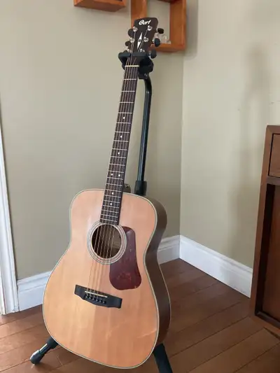 Cort acoustic guitar (STAND NOT INCLUDED), View more