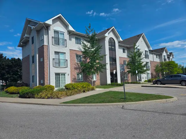 2-Bedroom, 1-Bathroom Condo for Rent in Bowmanville, Ontario!