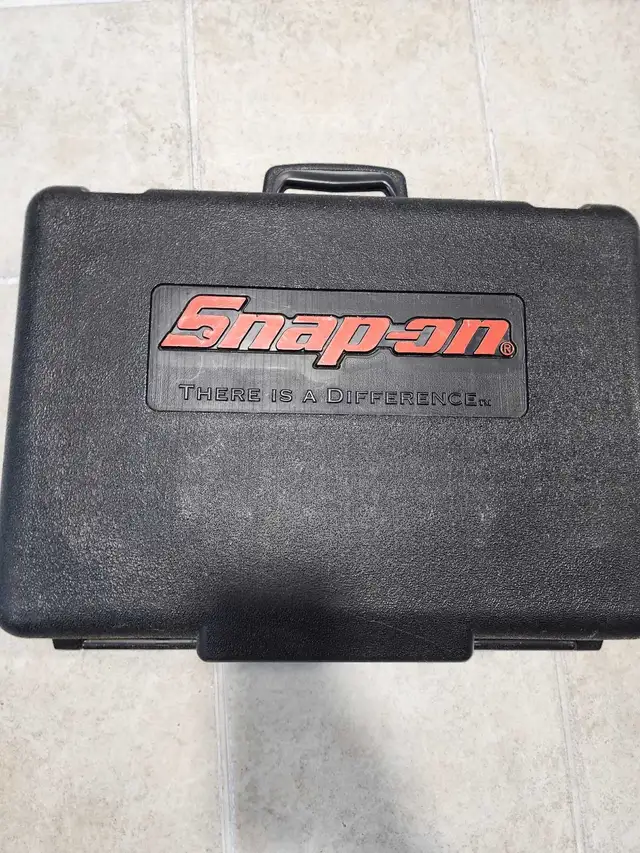 snap on 1/2" impact wrench kit in Power Tools in City of Toronto - Image 11