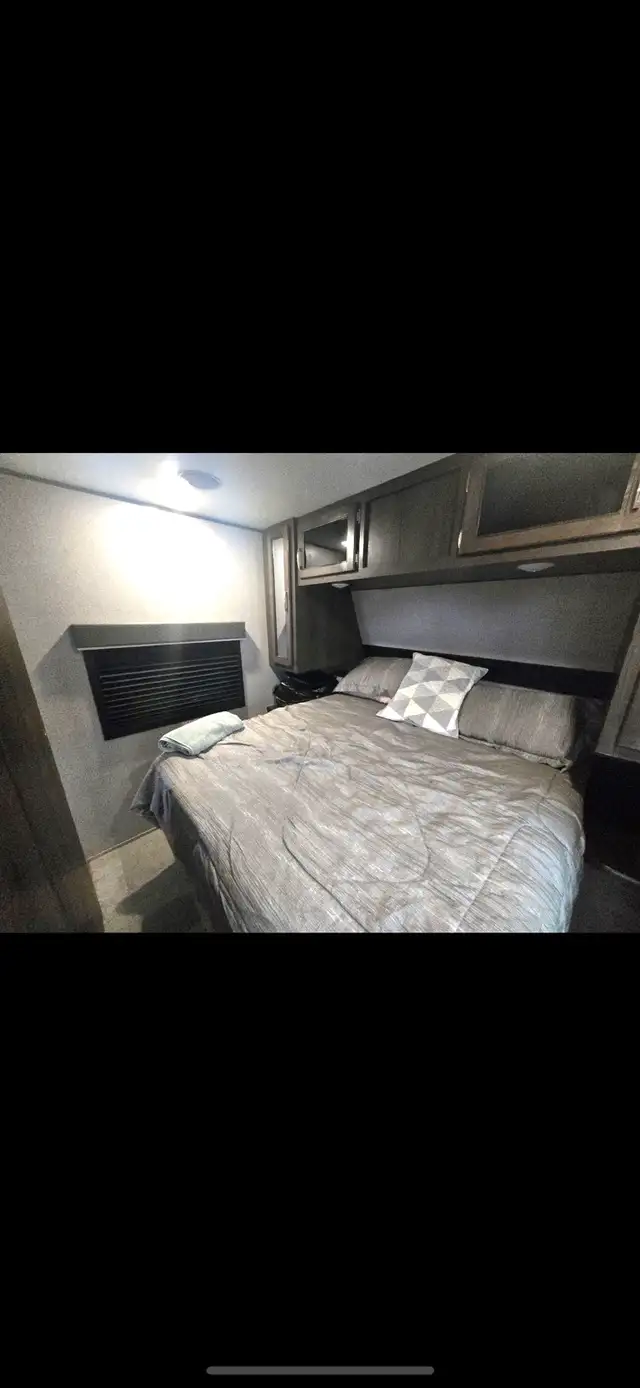 2020 Jayco 32bhds in Travel Trailers & Campers in Bedford - Image 8