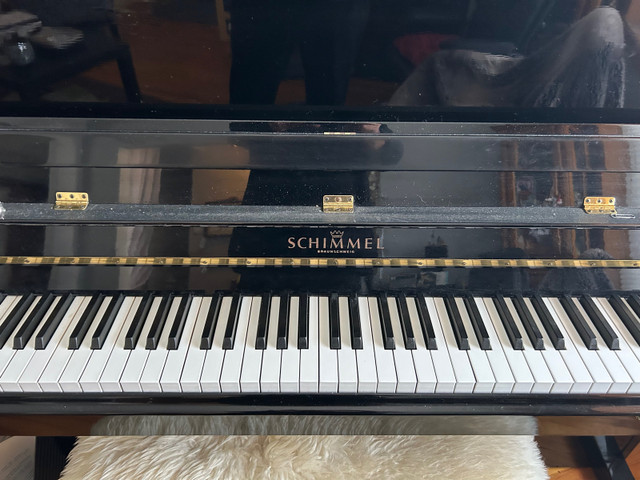 Schimmel Piano dans Pianos et claviers  à Ville de Montréal - Image 2